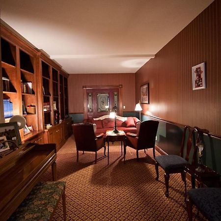 Victorian Veranda Country Inn 劳伦斯 外观 照片